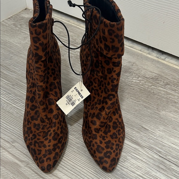 Express Animal Print Heeled Boots - Brown - Picture 3 of 4